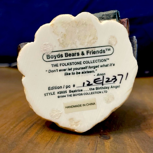 Boyds Folkstone Birthday Angel Beatrice 2825 Figurine 1994 - Picture 3 of 3